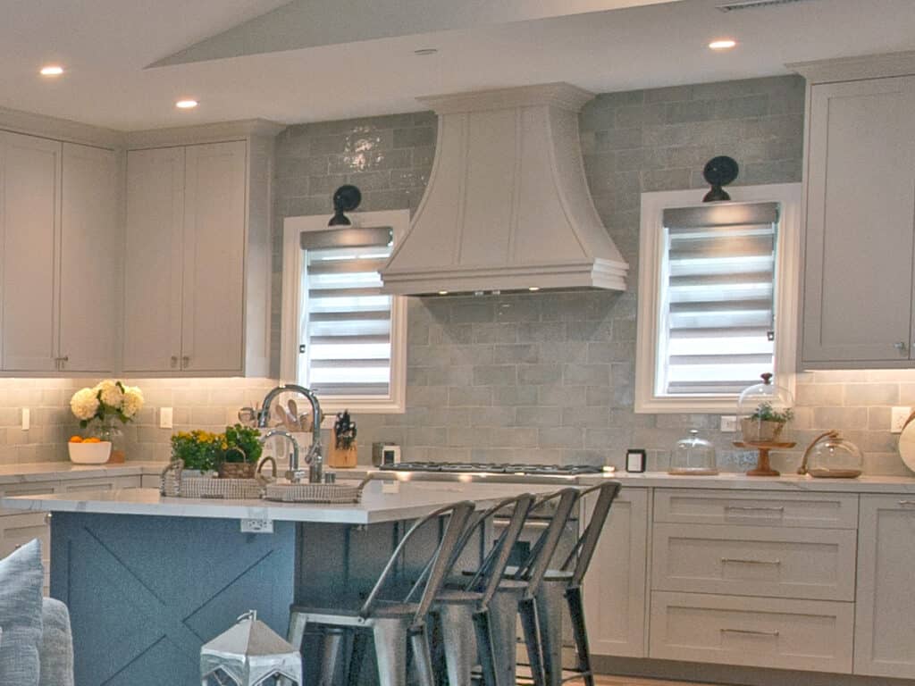 Small Window Coverings for Baton Rouge Bathrooms and Kitchens Small Window Coverings for Baton Rouge Bathrooms and Kitchens